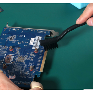 Outil anti-statique Brosse à composants pour la réparation des Smartphones et Tablettes